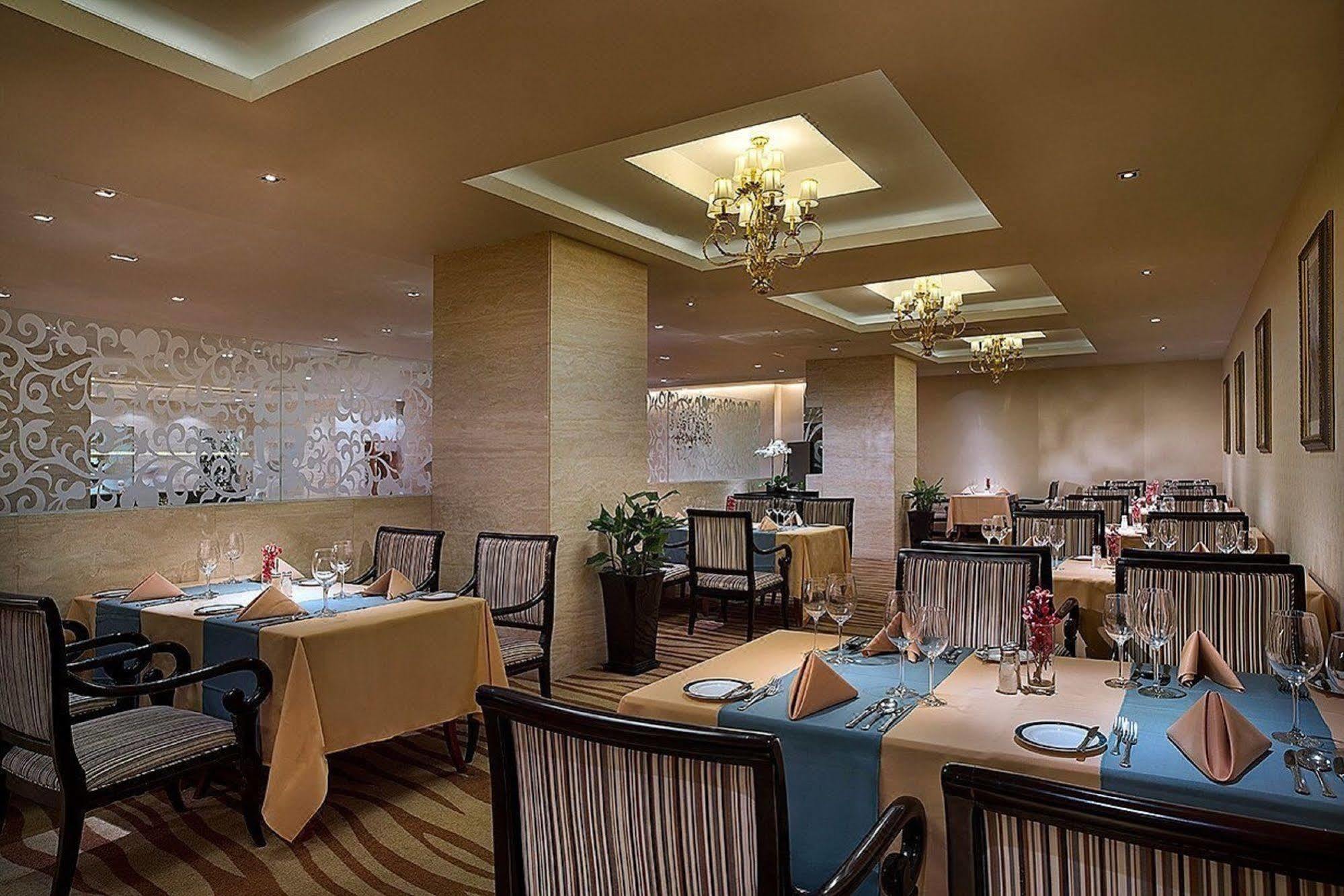 Celebrity International Grand Hotel Peking Exterior foto