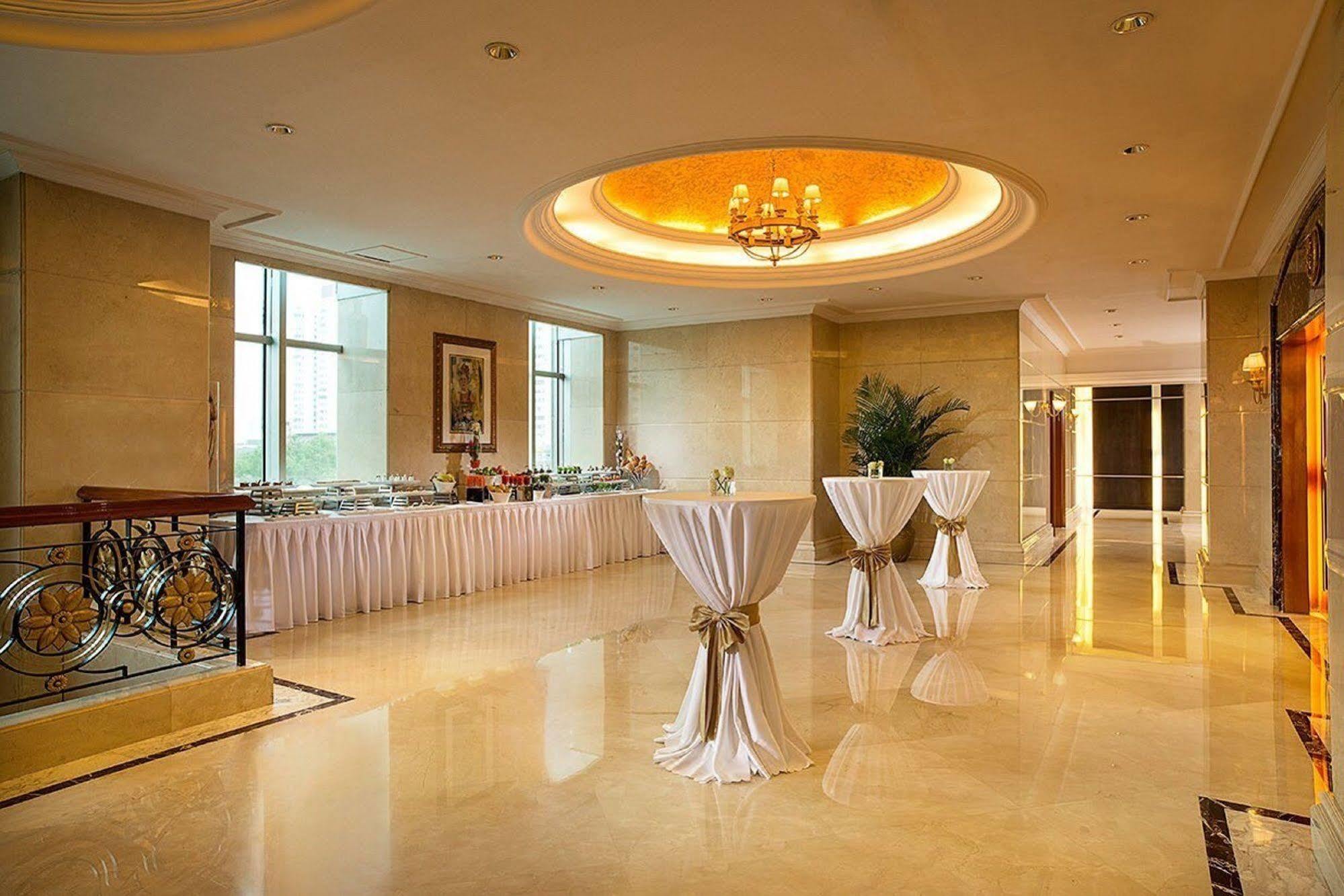 Celebrity International Grand Hotel Peking Exterior foto